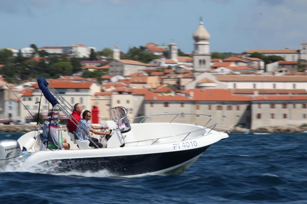 00atlantic550